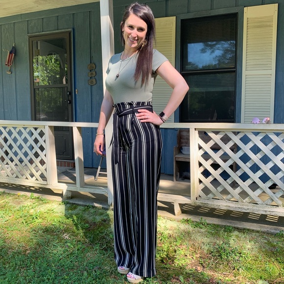 Meet your Posher, Jess - Picture 2 of 8